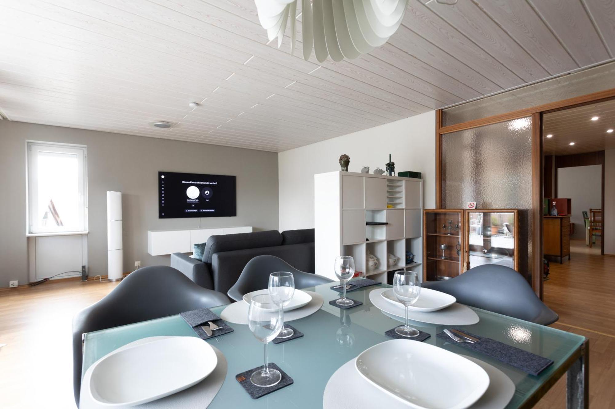 Storchennest - Schoenes, Ruhiges Apartment Mit Sonnenterrasse Tettnang Luaran gambar