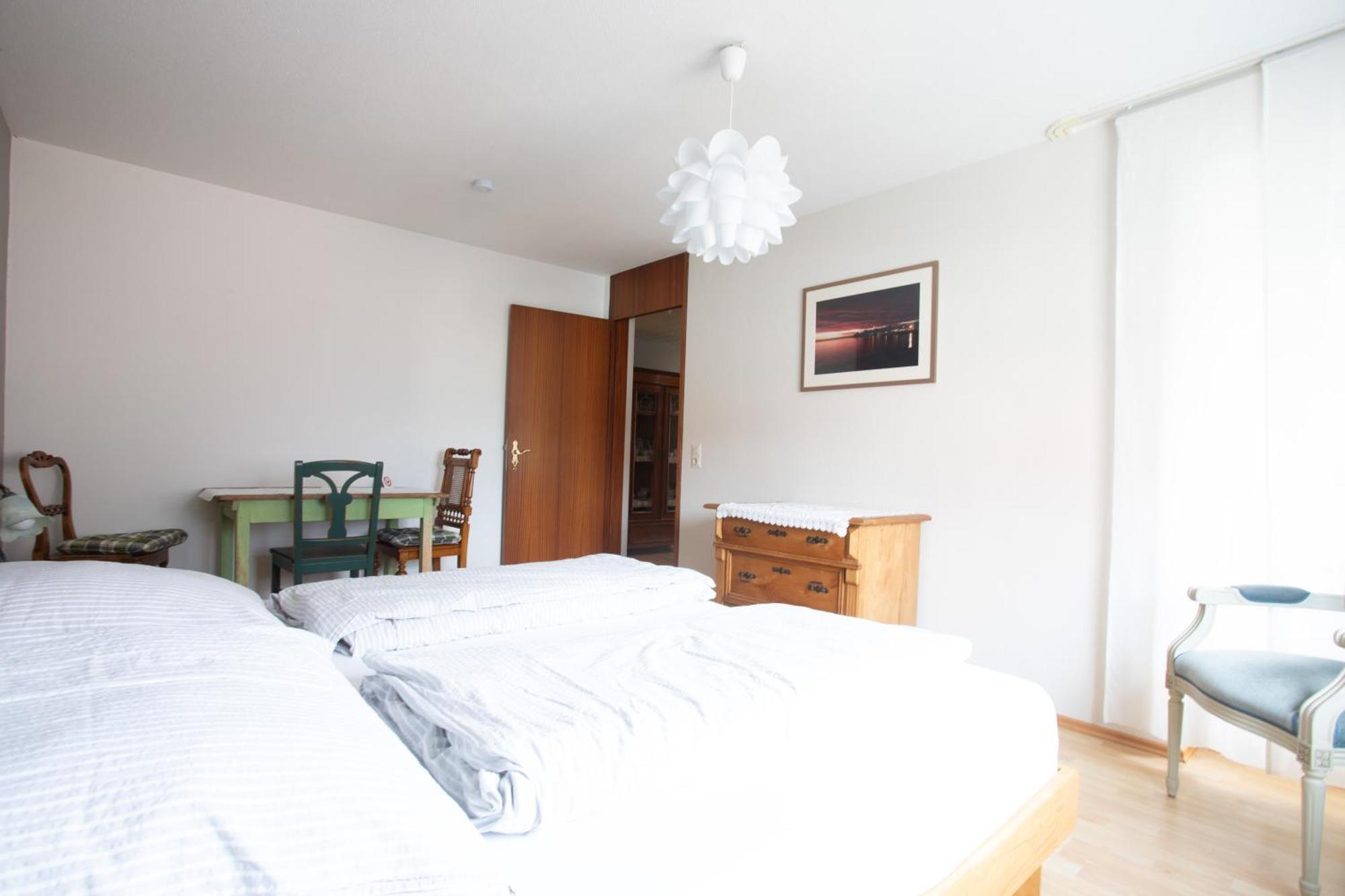 Storchennest - Schoenes, Ruhiges Apartment Mit Sonnenterrasse Tettnang Luaran gambar