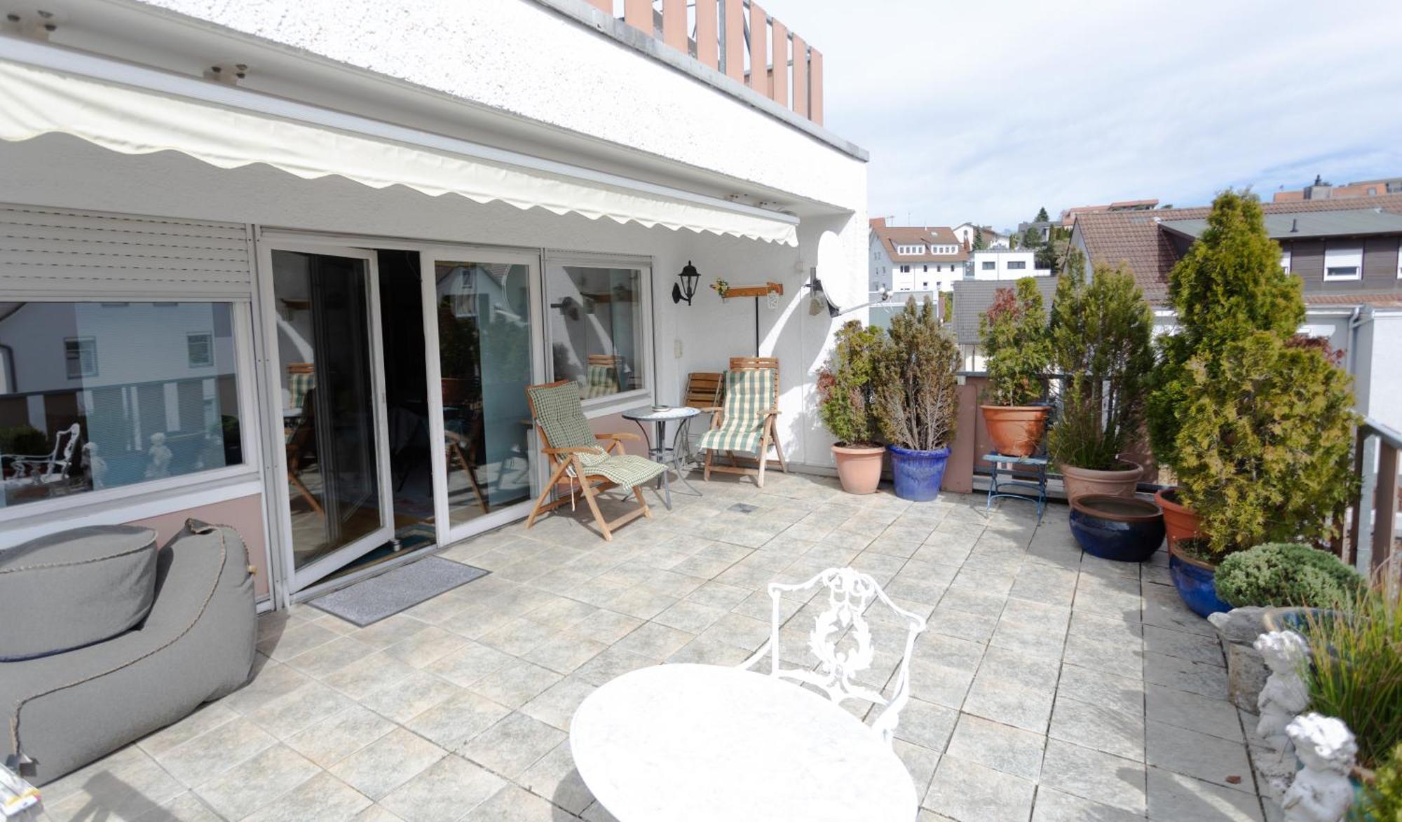 Storchennest - Schoenes, Ruhiges Apartment Mit Sonnenterrasse Tettnang Luaran gambar